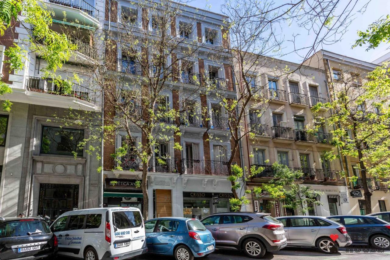Mit House Ayala En Madrid Apartment ภายนอก รูปภาพ